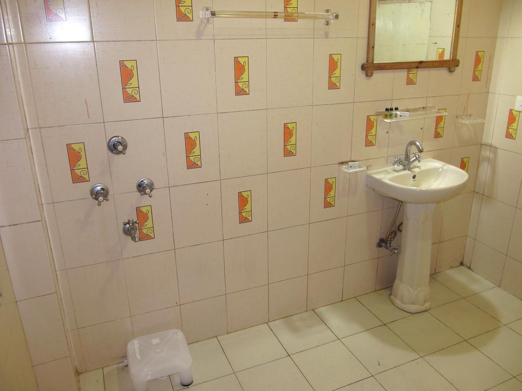 Hotel Alpine Crest Гангток Экстерьер фото