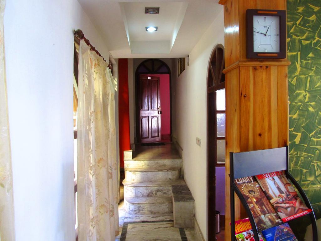 Hotel Alpine Crest Гангток Экстерьер фото